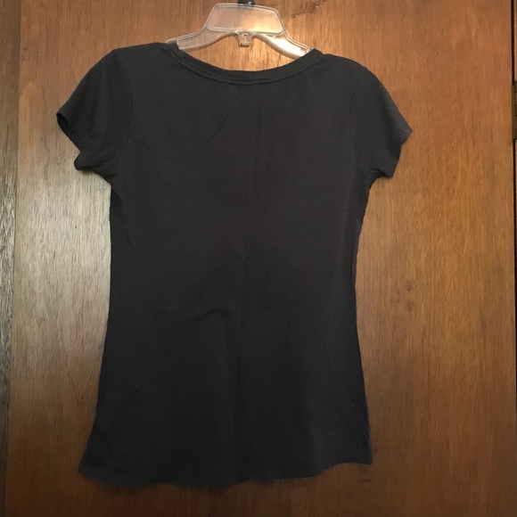 Express Fitted Tee - Picture 4 of 4